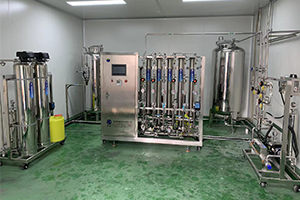 為什么化妝品行業(yè)也需要使用純水機(jī)?