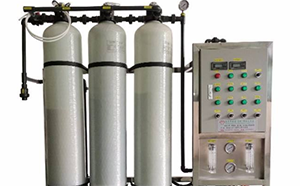 反滲透純水機(jī)出水水質(zhì)還有雜質(zhì)是怎么回事?